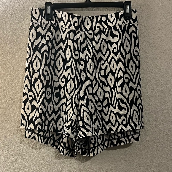 Torrid Sz 3 (22/24) - Picture 2 of 6